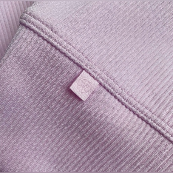 NWOT Lululemon Ribbed Softstreme Crewneck - Picture 6 of 6